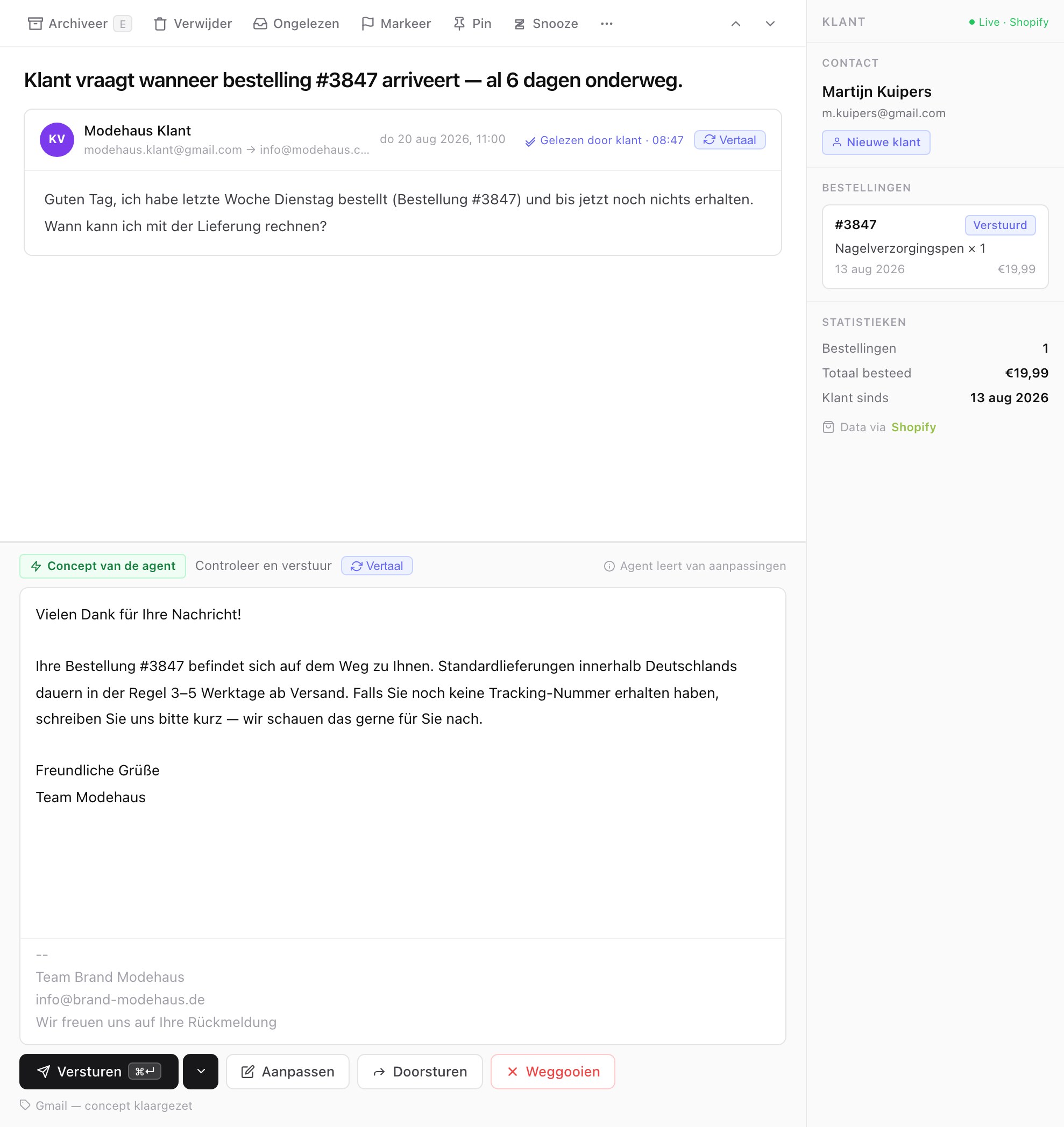 Een draad in de DSNS-helpdesk: een Duitse klantmail die vraagt waar bestelling #3847
                is, het Duitse conceptantwoord van de agent eronder, en de Shopify-besteldetails rechts.